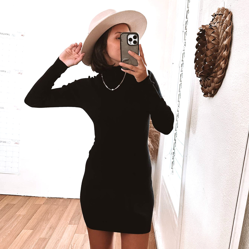 Pam & Gela Black Long Sleeve Sweater Dress Size Small Black